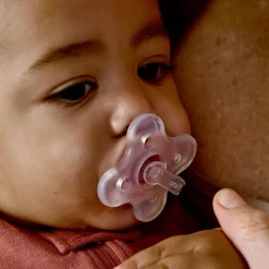 Arzneimittelspender in Schnullerform