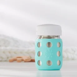 Baby Weithalsflasche 235ml inkl. flachem Deckel