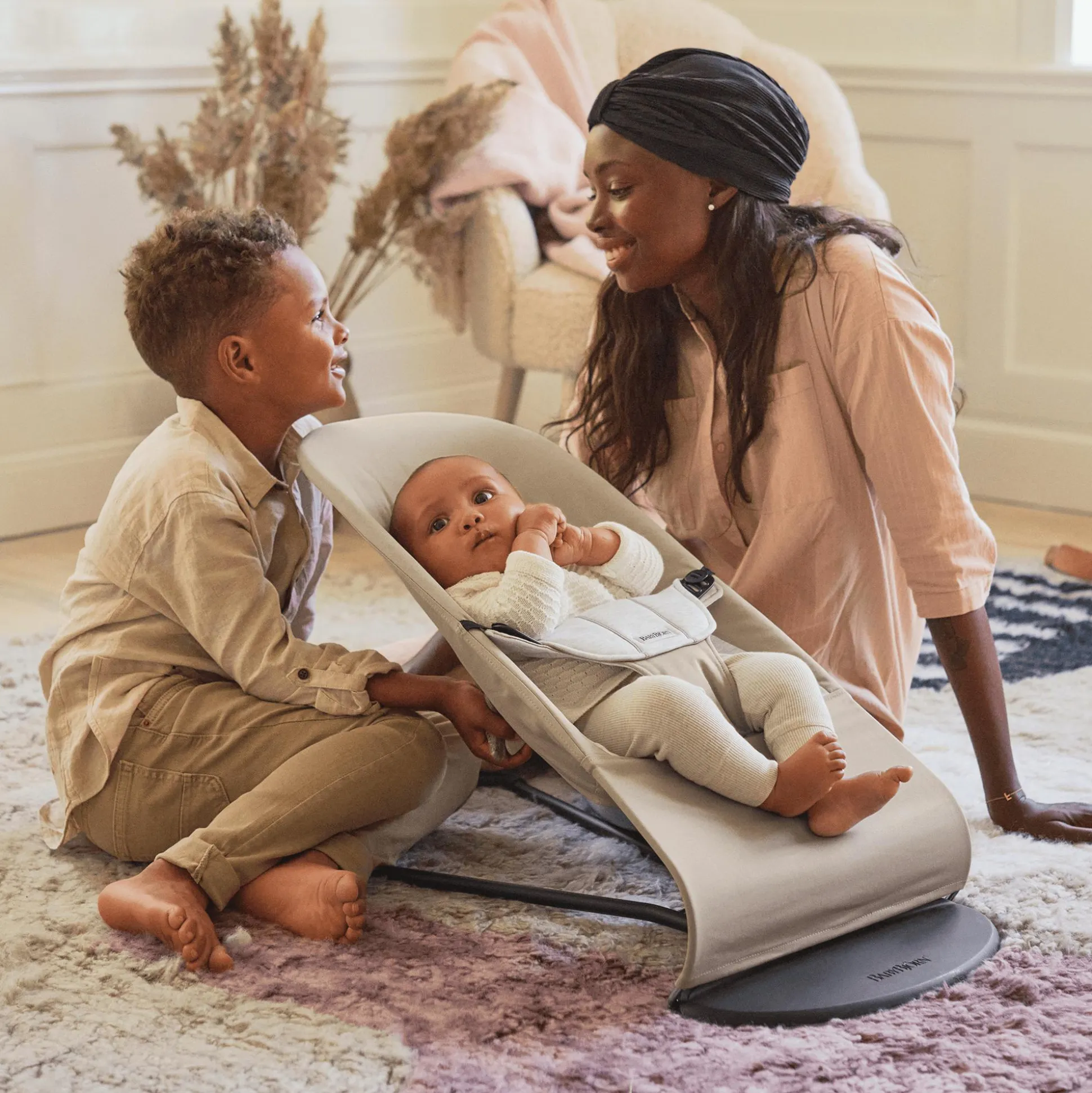 Babywippe Balance Soft Beige/Grey