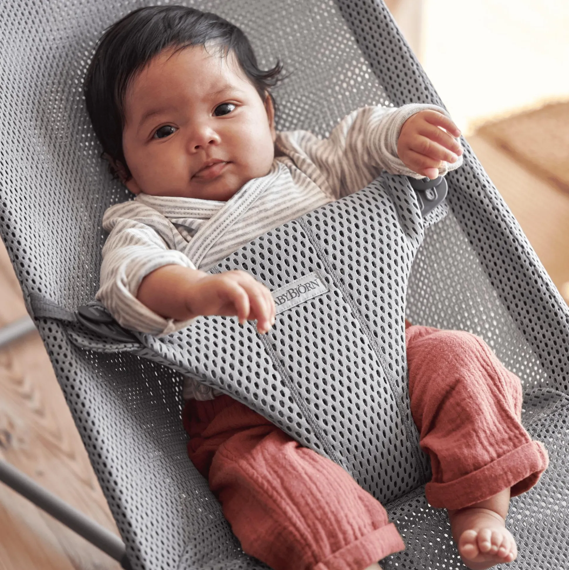 Babywippe Bliss Mesh Grey