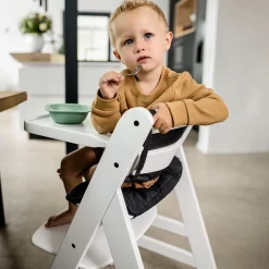 Beta+ White mit Sitzauflage Anthrazit