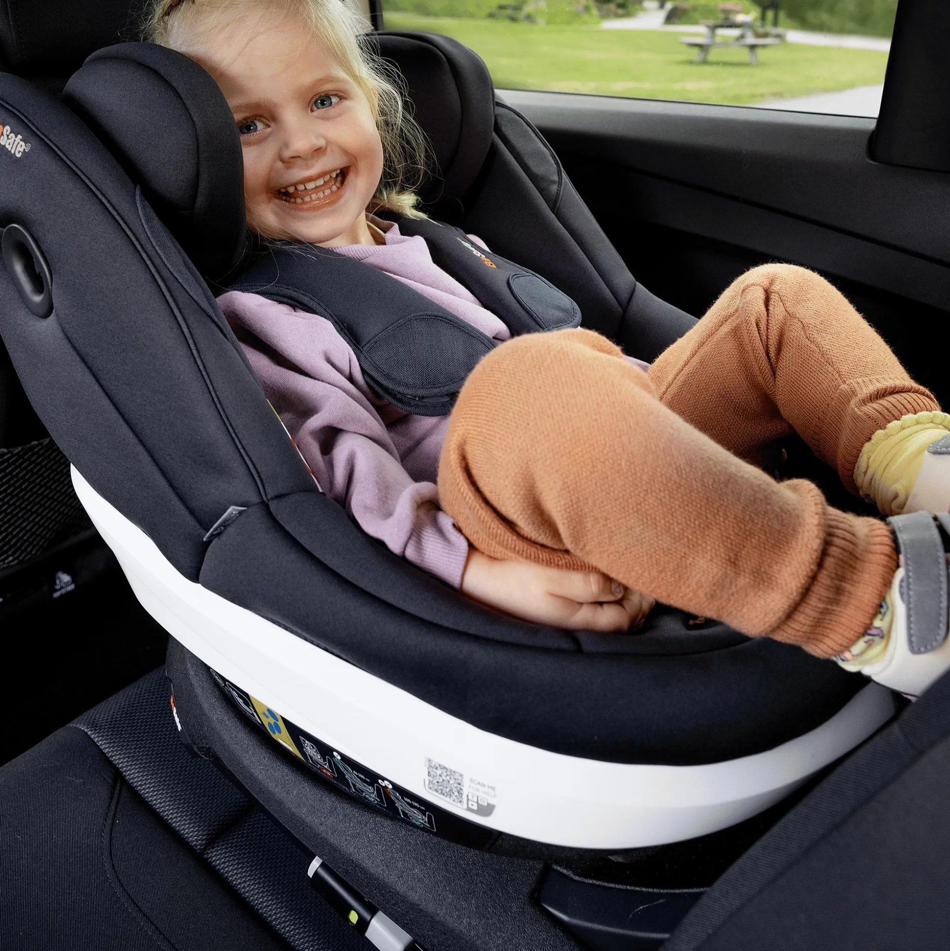 Beyond 360 Black Soft Breeze