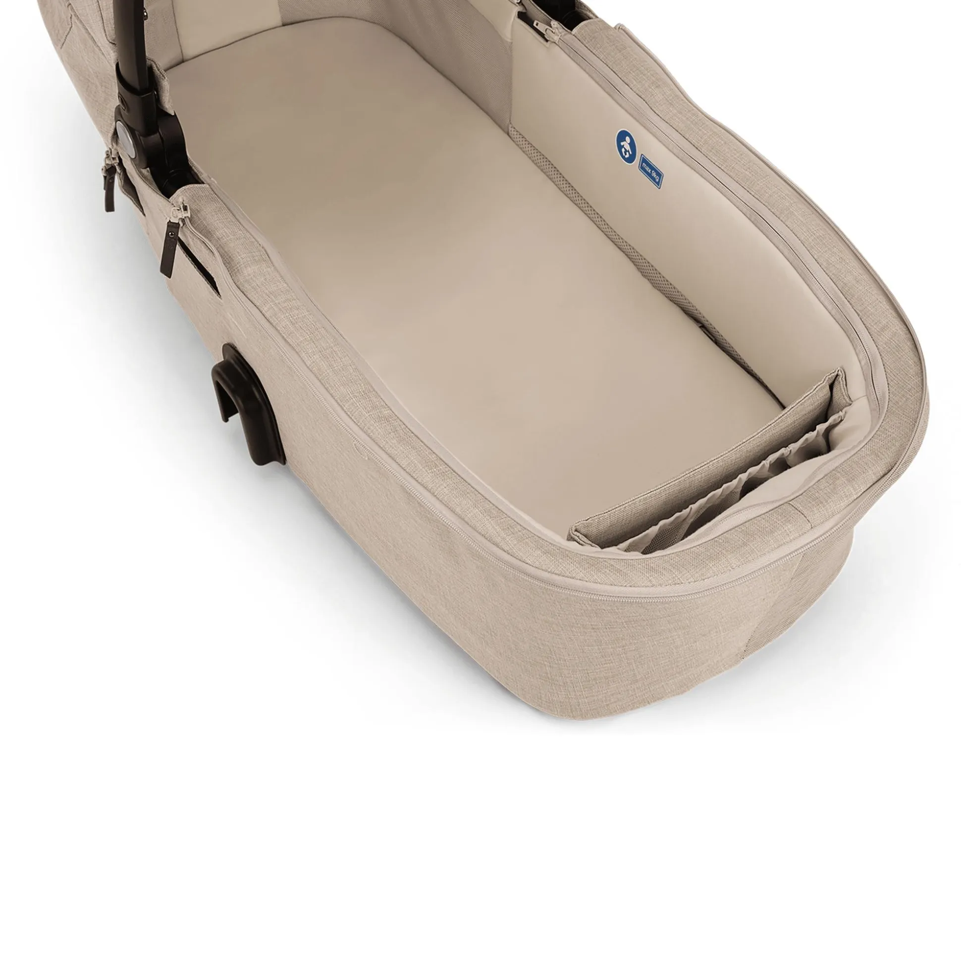 DEMI next Wanne Biscotti