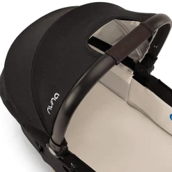 DEMI next Wanne Caviar