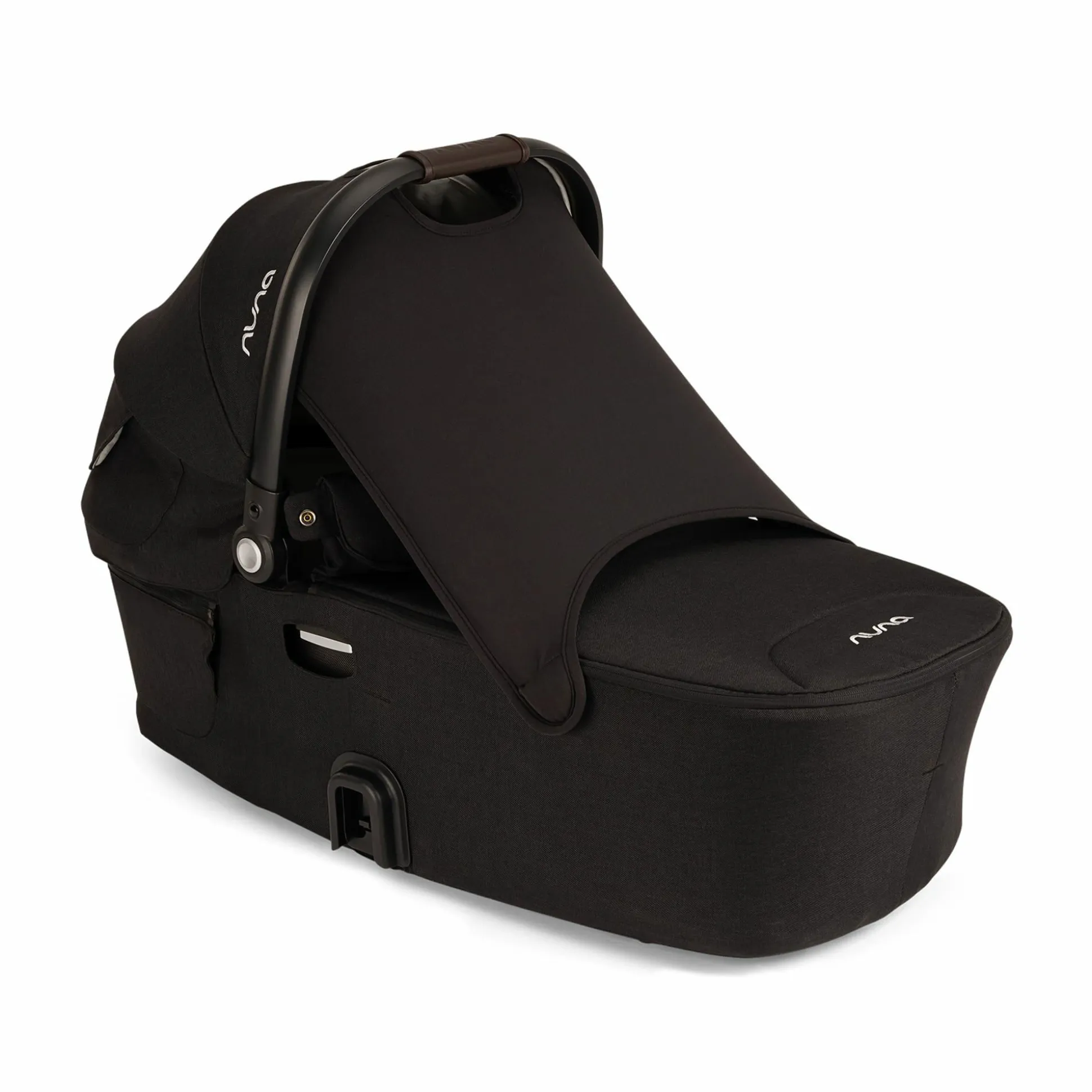 DEMI next Wanne Caviar