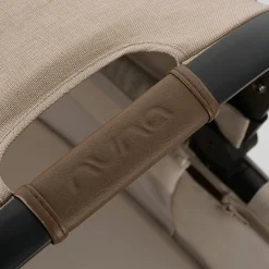 DEMI next Wanne Cosmopolitan