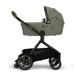 DEMI next Wanne Pine