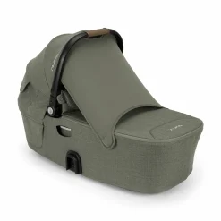 DEMI next Wanne Pine