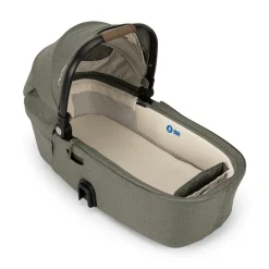 DEMI next Wanne Pine