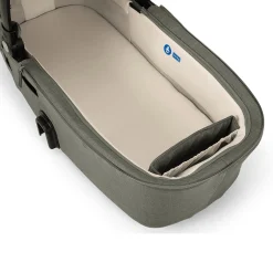 DEMI next Wanne Pine