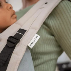 ELSA & EMIL Babytrage HUGIFY Fullbuckle Kängurubeige