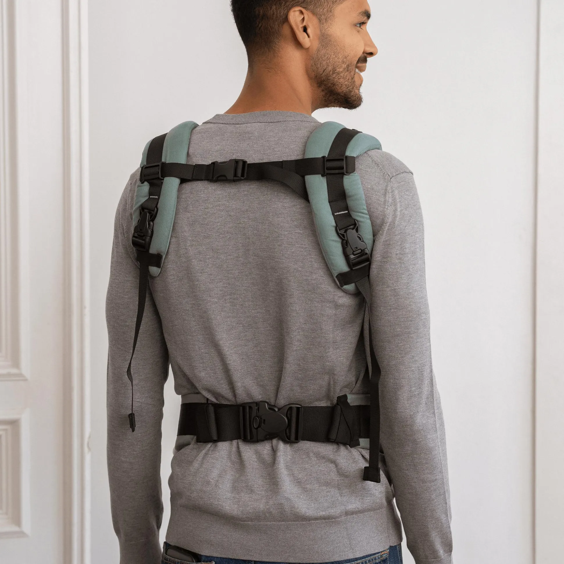 ELSA & EMIL Babytrage HUGIFY Fullbuckle Krokodilgrün