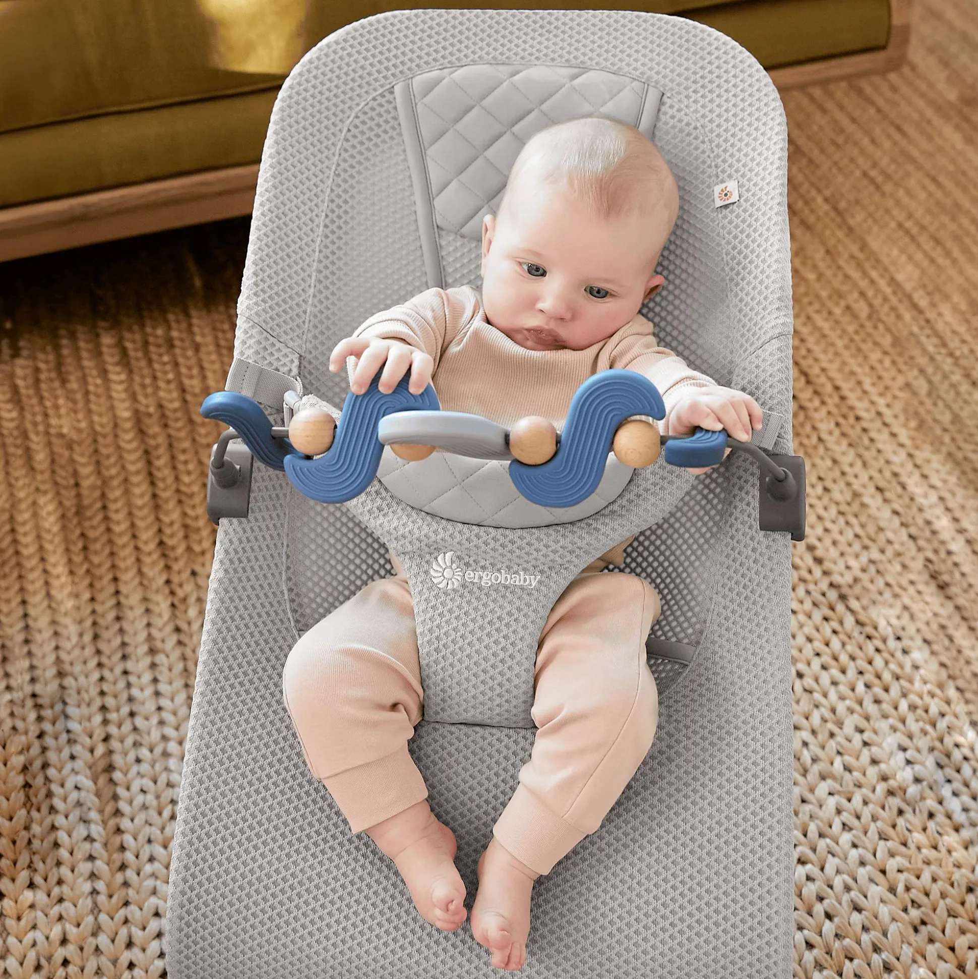 Evolve Bouncer Spielbogen Serene Swells