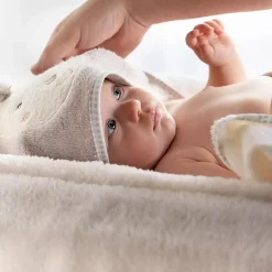 Kapuzenbadetuch Lama