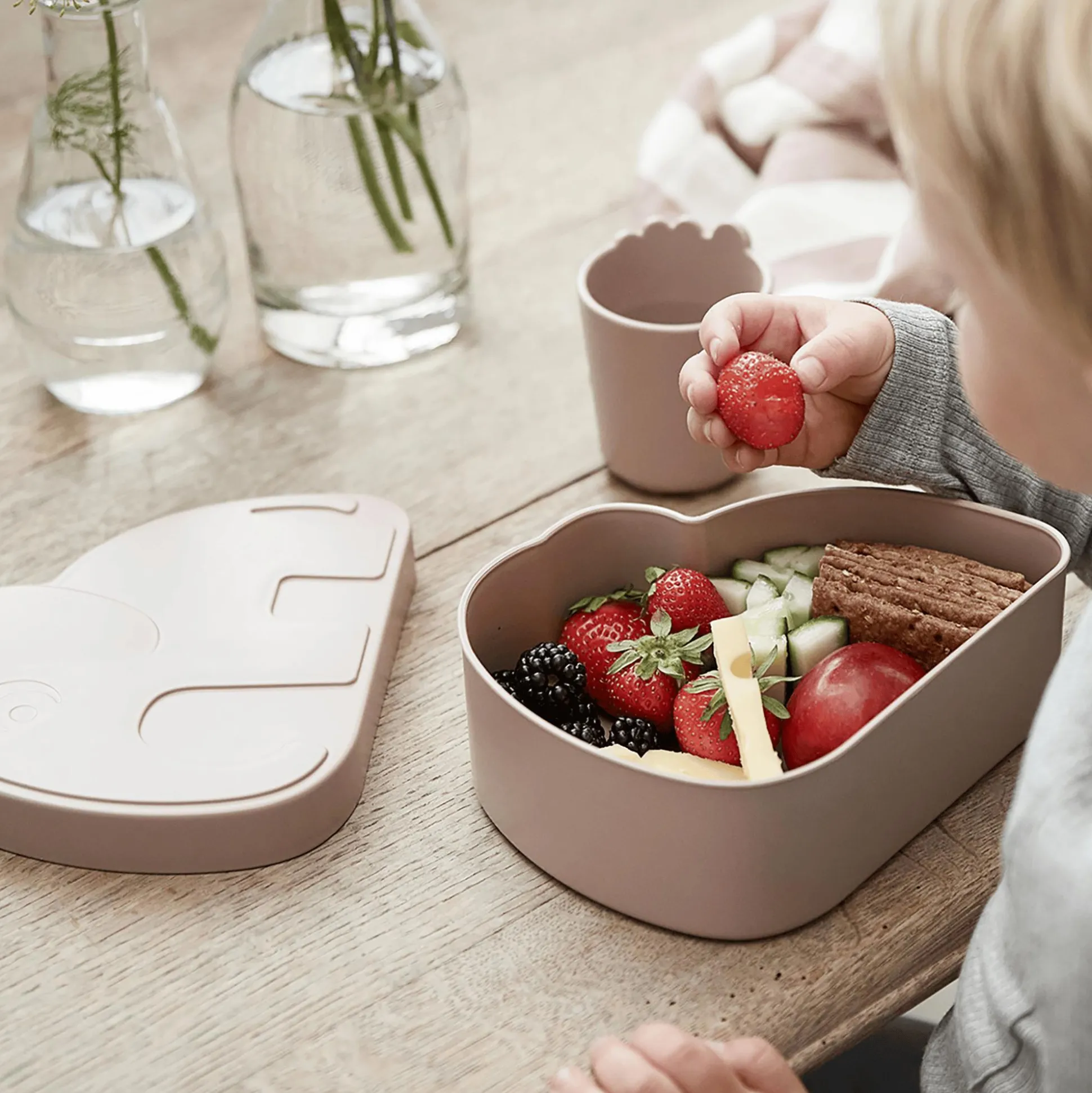 Kiddish Lunchbox Elphee Sand