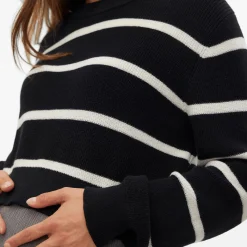 Kurzer Strickpullover