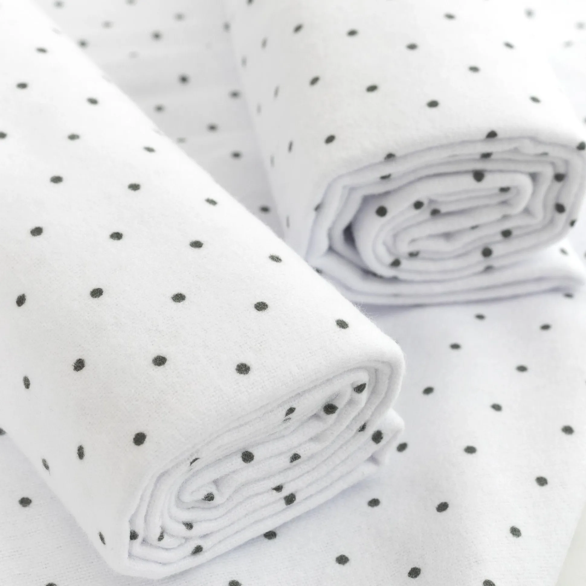 Moltontücher mit Punkten 80 x 80cm