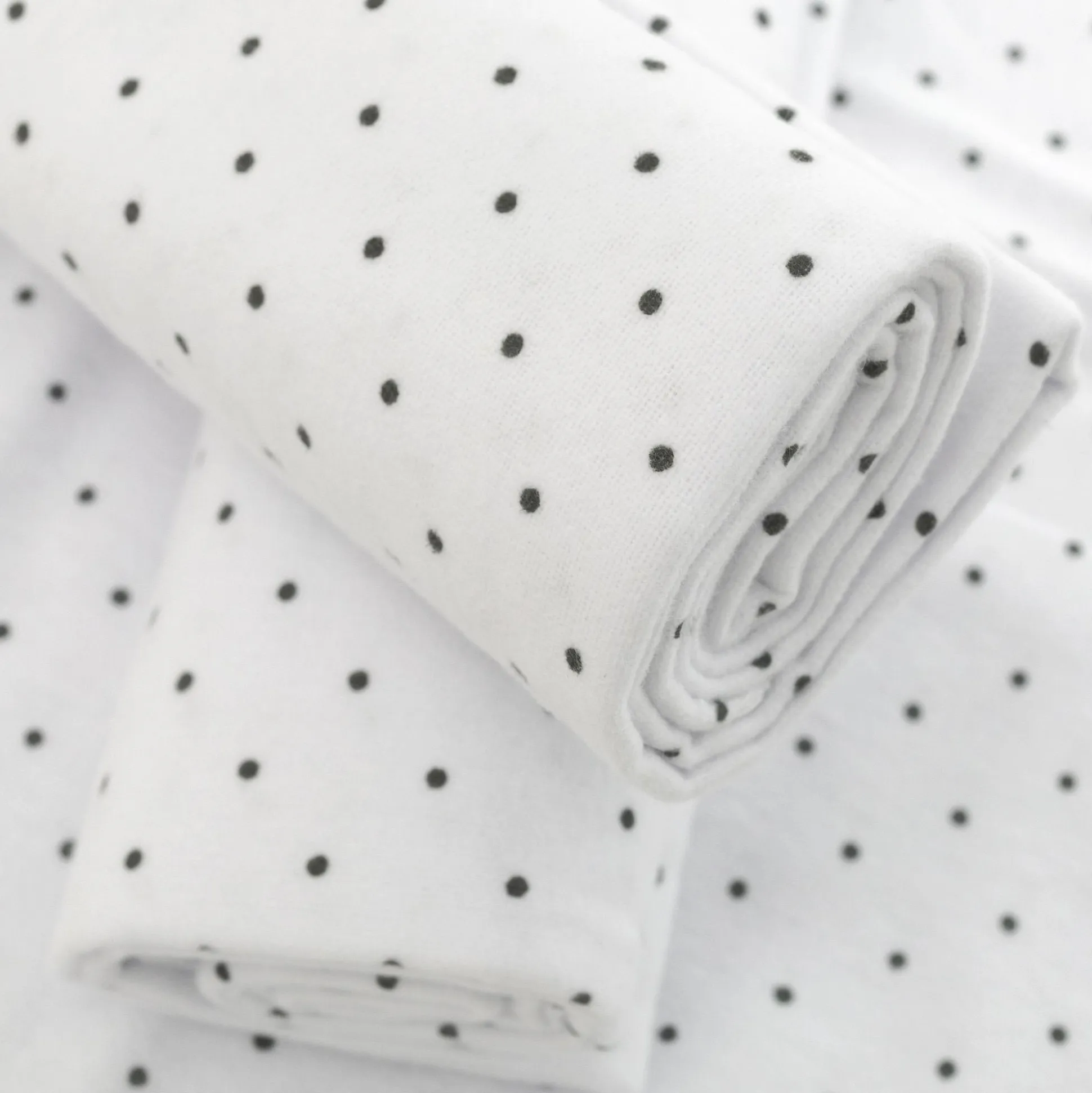 Moltontücher mit Punkten 80 x 80cm