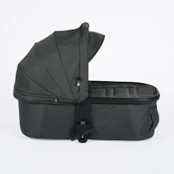 M.Twin x Volcanic Ash