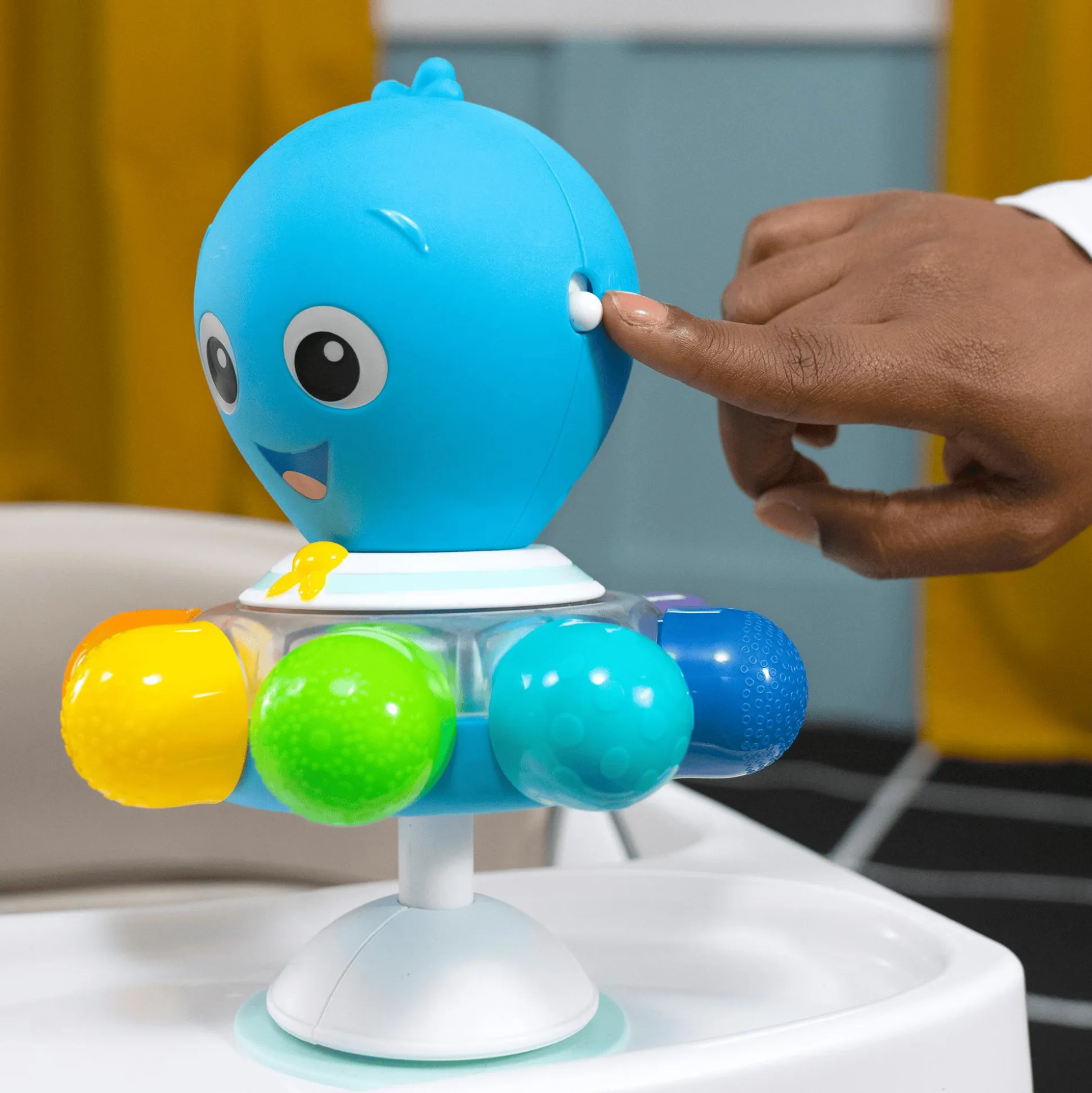 Opus' Spin and Sea Suction Cup Toy