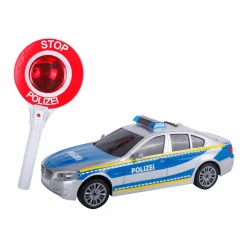 Polizeiauto mit Polizeikelle