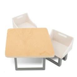 Puppenhaus mit Möbeln