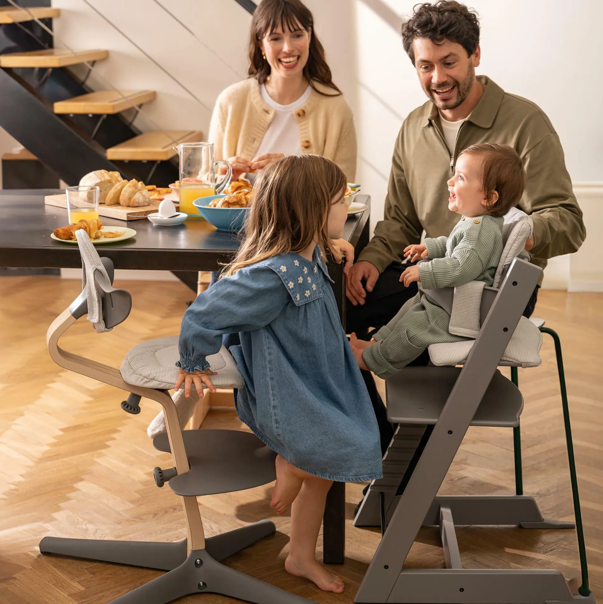 Set Tripp Trapp® Storm Grey mit Baby Set