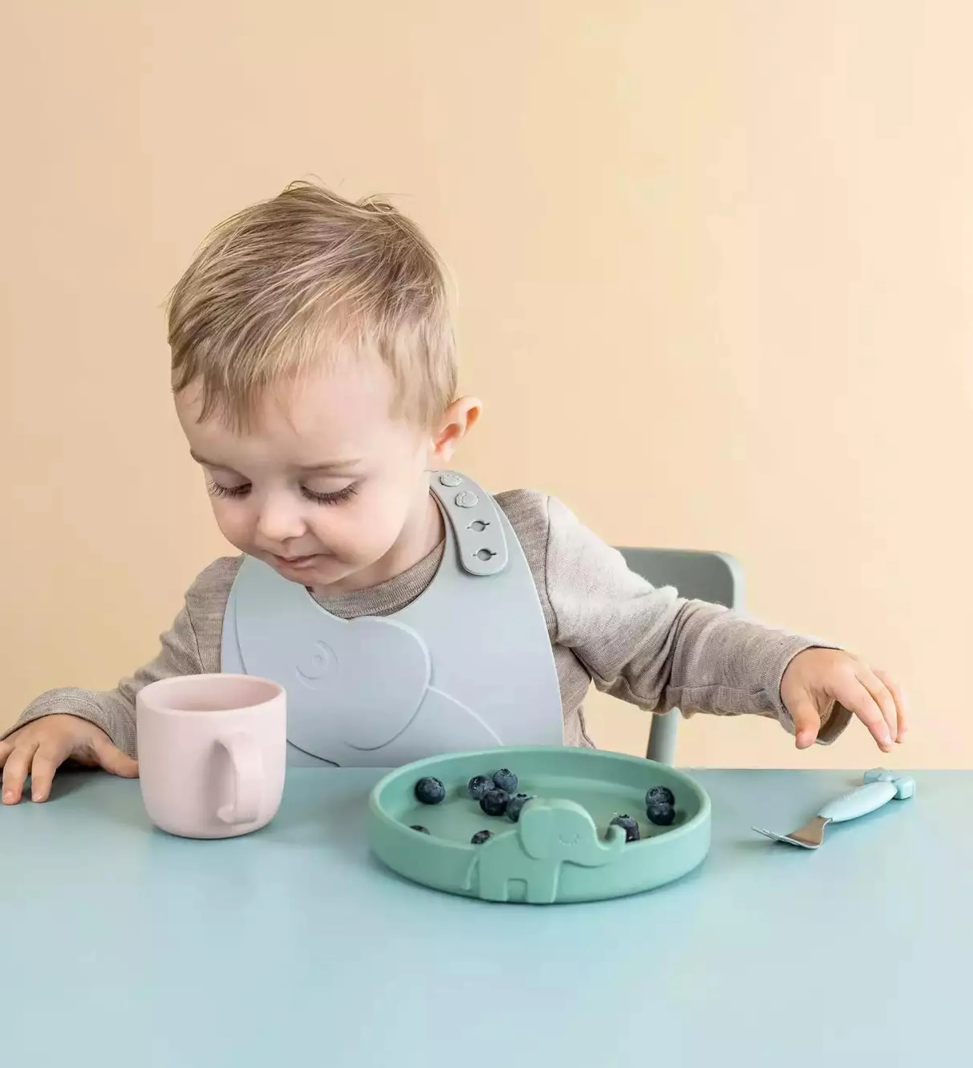 Silikon-Becher Peekaboo Croco Rosa