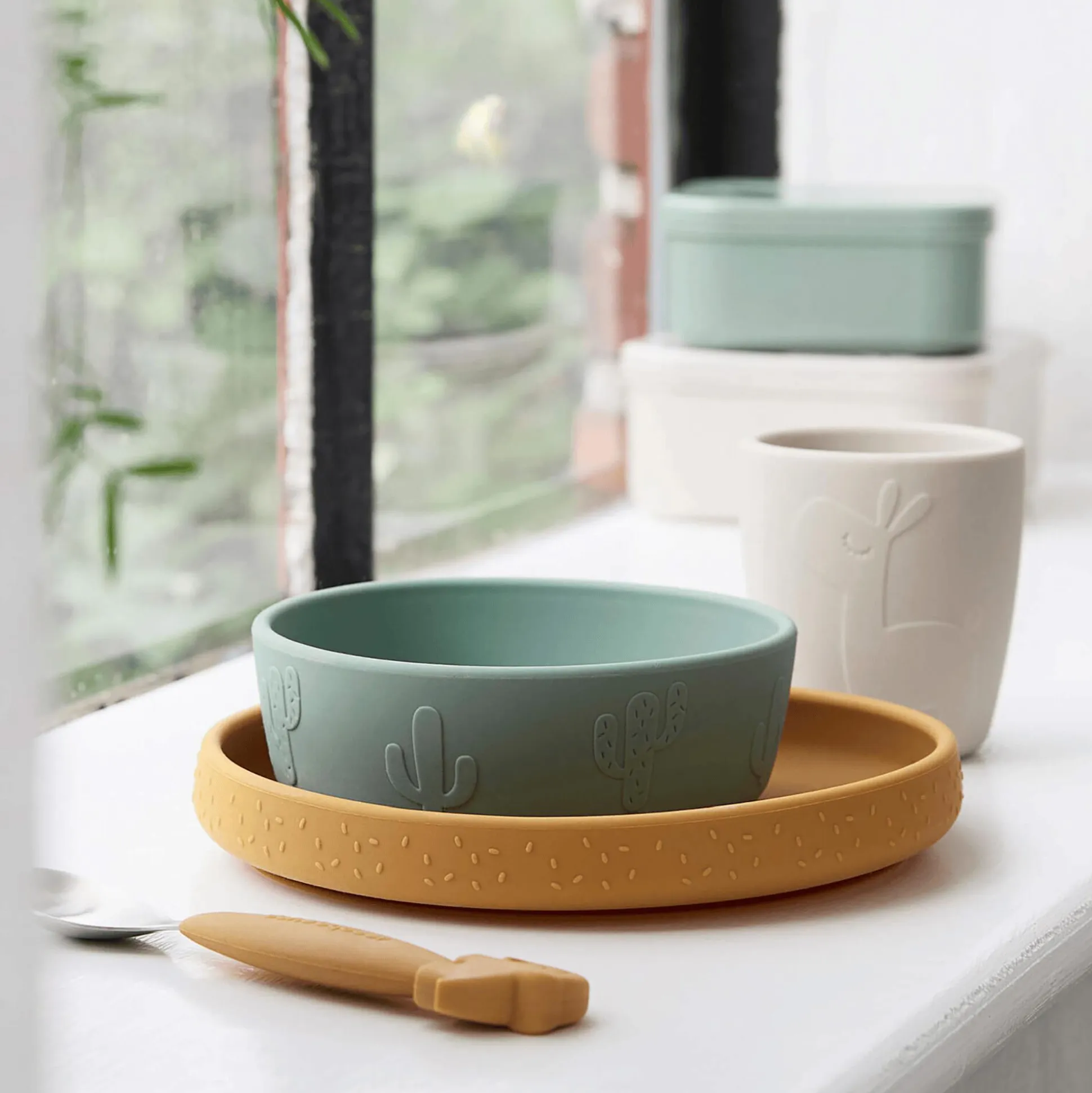 Silikon-Geschirrset Stick & Stay Lalee