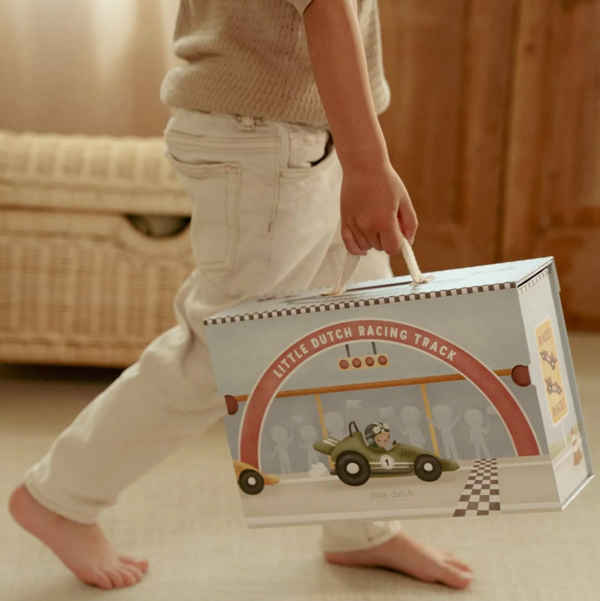 Spielkoffer mit Rennbahn