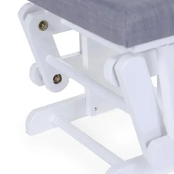 Stillsessel mit Fußstütze