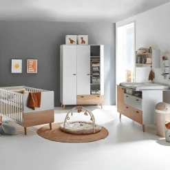3-teiliges Babyzimmer Lovis mit Kommodenfüße 88 cm für die breite Wickelkommode