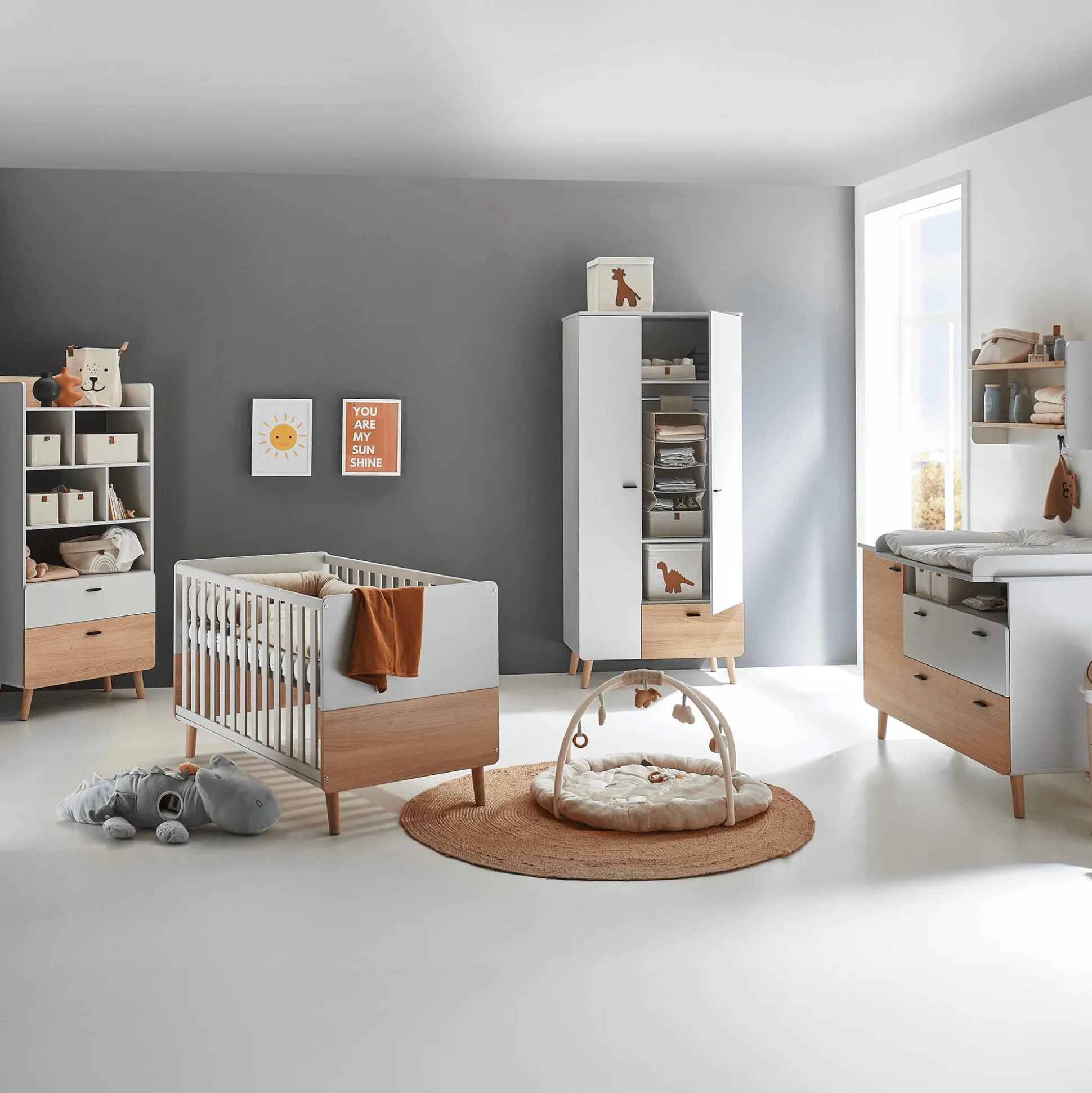 3-teiliges Babyzimmer Lovis mit Kommodenfüßen 85 cm für die Wickelkommode