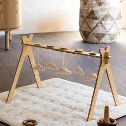 Tipi-Spielbogen mit Wolken