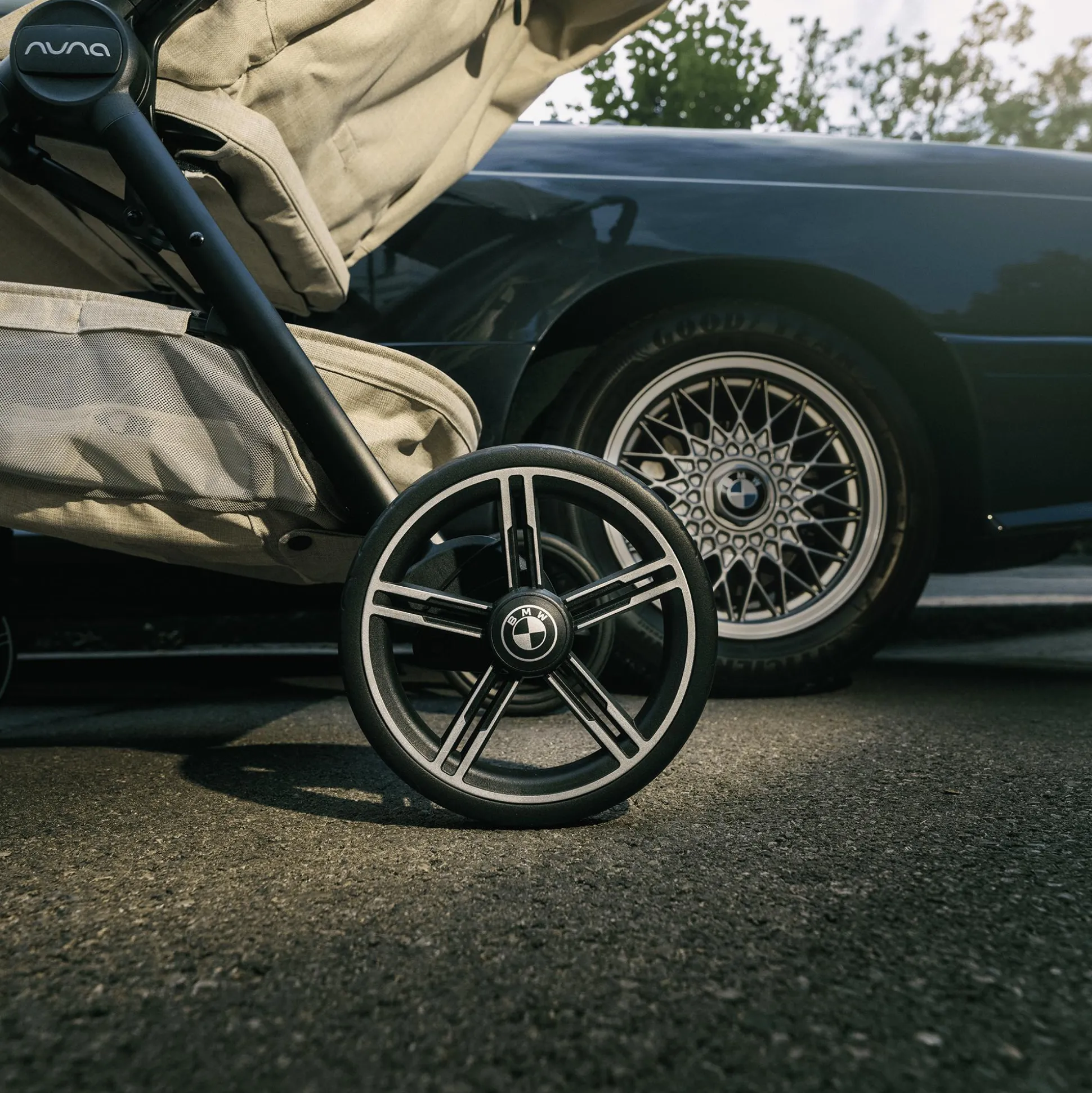 TRVL lx Mica BMW Kollektion