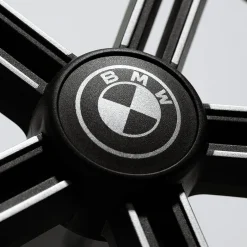 TRVL lx Mica BMW Kollektion