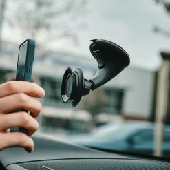 vakuum-magnetischer Smartphone-Halter für die Windschutzscheibe