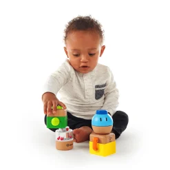 Vier verrückte Bausteine